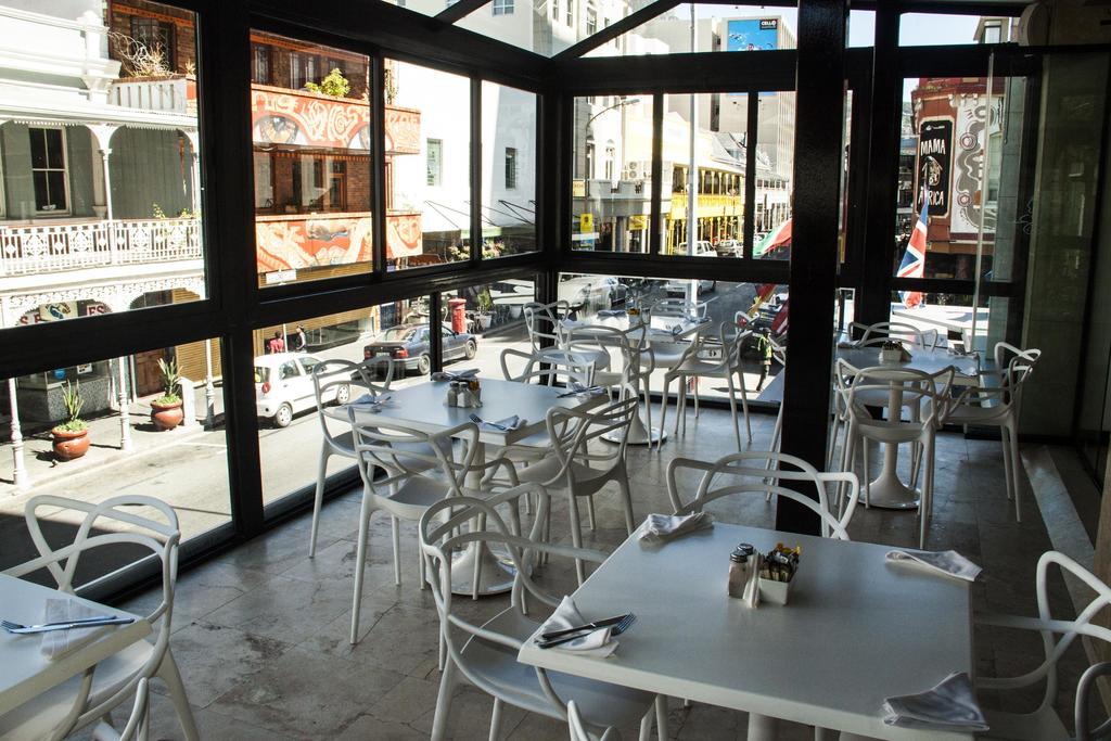Urban Chic Boutique Hotel & Cafe Cape Town Exterior photo