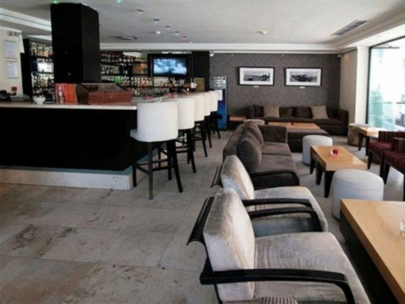 Urban Chic Boutique Hotel & Cafe Cape Town Exterior photo