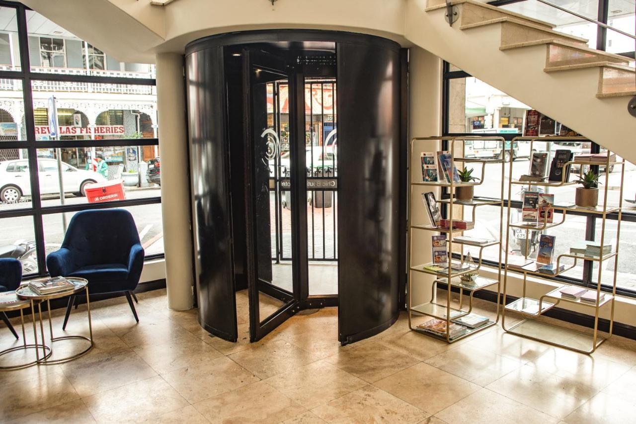 Urban Chic Boutique Hotel & Cafe Cape Town Exterior photo